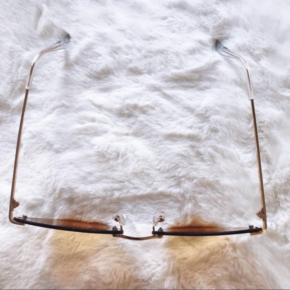 Miley Brown & Tan Gradient Heart Sunglasses - Picture 7 of 11